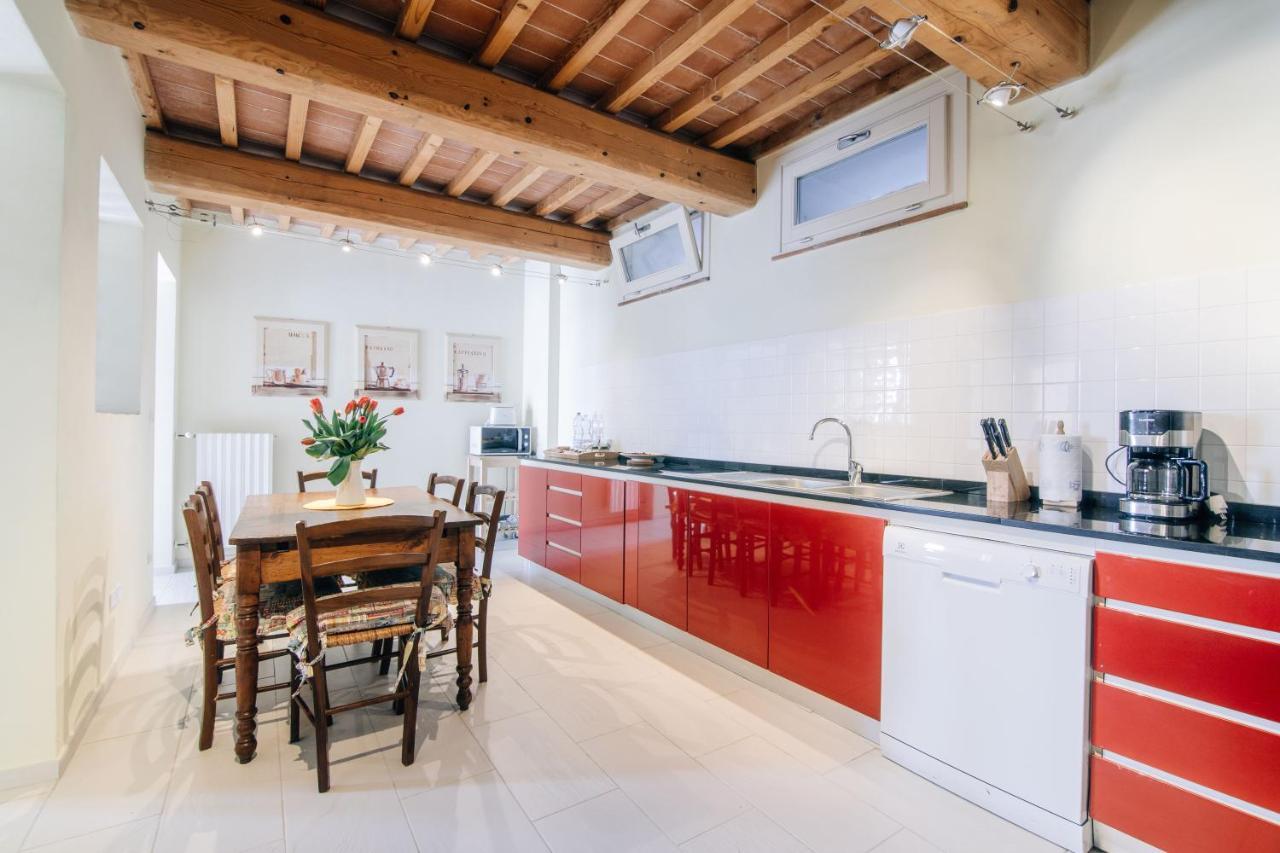 Holiday Home Il Borgo Degli Agrumi Uzzano Exterior photo