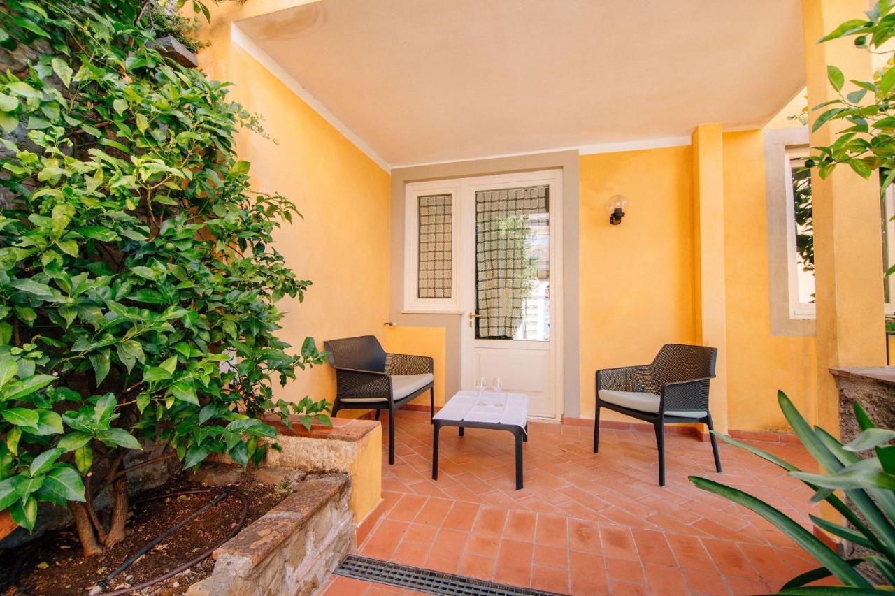 Holiday Home Il Borgo Degli Agrumi Uzzano Exterior photo