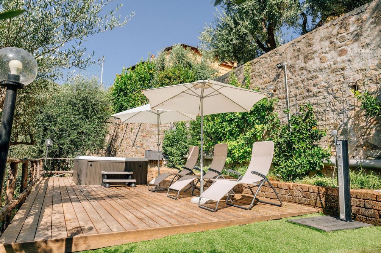 Holiday Home Il Borgo Degli Agrumi Uzzano Exterior photo
